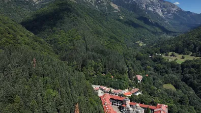 Спасителна акция край езеро Окото: Спасиха пострадала жена в Рила