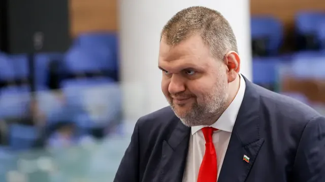 ДПС предлага нови изборни машини: Хартиената бюлетина да се отчита с оптичен скенер