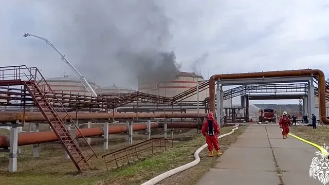 Зеленски: Украйна порази експортен терминал и петролни съоръжения в Русия