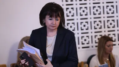 В Правна комисия: Социологическите агенции да не огласяват проучвания в деня за размисъл и на вота