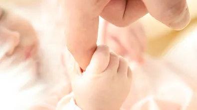 Бебе се роди в такси в центъра на Атина