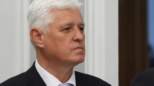 Димитър Стоянов: Не купуваме МиГ-29 за ескадрила, търсим ги за резервни части