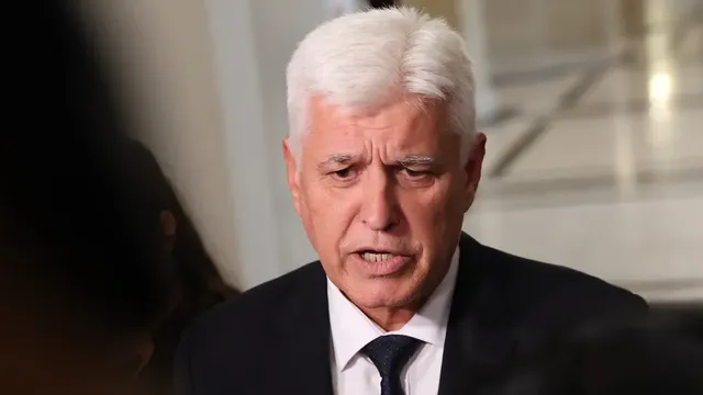 Стоянов: Ще използваме МиГ-29 до пълното въвеждане на изтребителите F-16 в оперативна готовност