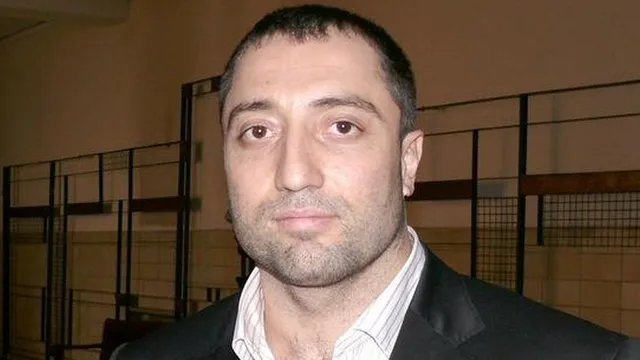 Подпалиха Майбаха на Митьо Очите в Слънчев бряг