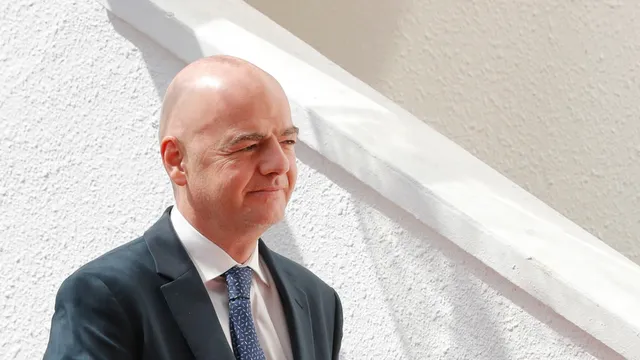Британският премиер: Инфантино не е подходящият човек да ръководи ФИФА