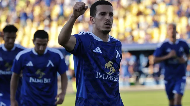 Левски с 3:0 и 3/3 в Първа лига, изкачи се на върха