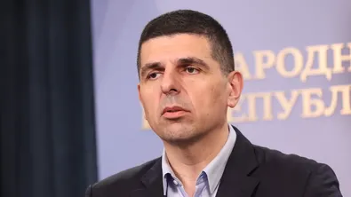 „Бюджетът е престъпно слаб“: Ивайло Мирчев предупреди за нови протести