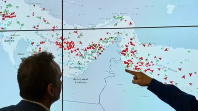 Иран и Оман са близо до споразумение за нов маршрут през Ормузкия проток