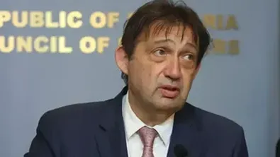 Шишков проверява готовността за ремонта на ключовия път към Дюлинския проход