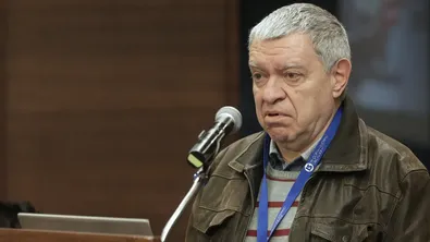 проф. Константинов: Между 500 и 700 000 ще се откажат да гласуват заради машините