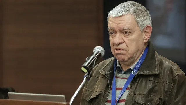 проф. Константинов: Между 500 и 700 000 ще се откажат да гласуват заради машините