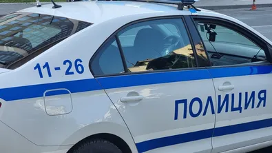 Двама мъже нападнаха полицаи в Ихтиман след забележка за силна музика