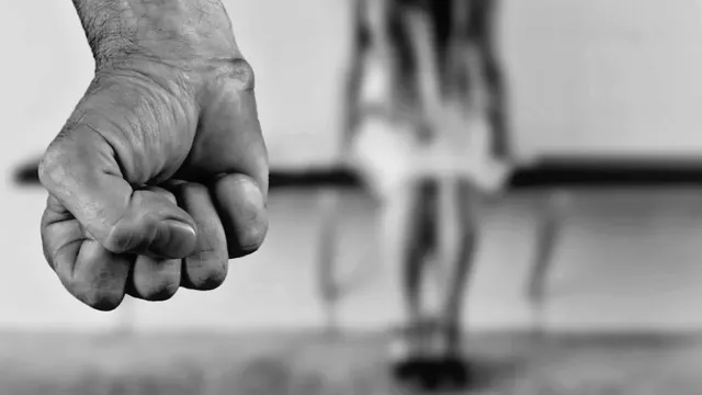 Три дни домашно насилие: Жена е в болница със счупени череп и ребра