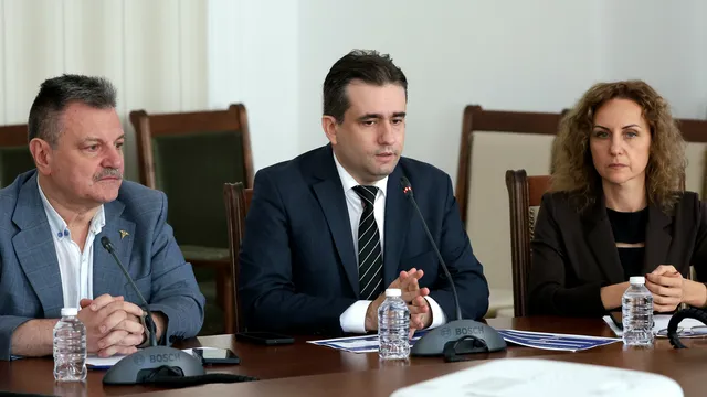 ДБ питат OFAC и Ваня Стефанова за критериите за "Магнитски"