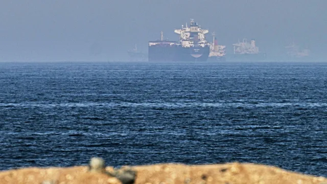 Ормузкият проток: Иран търси ключова роля в морския трафик
