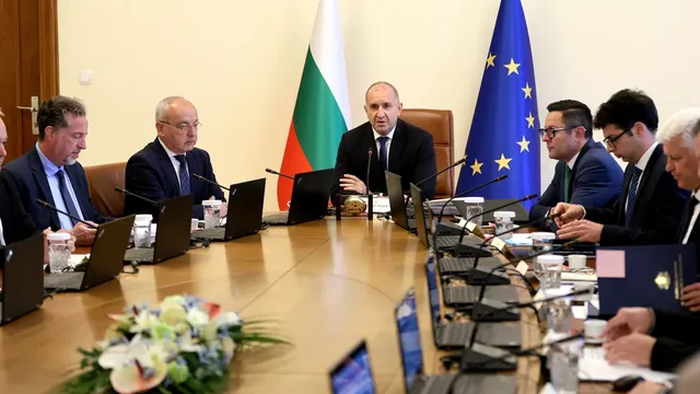 Румен Радев: Убеден съм, че ще получим и голяма част от следващото плащане по ПВУ
