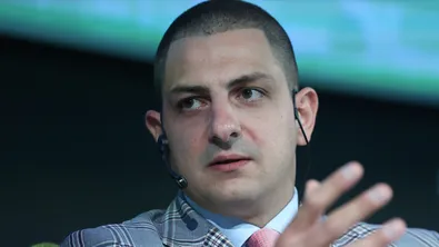 Преслав Райков пред Таралеж: До 10 г. дългът на България ще нарасне до около 60%, но няма да генерира развитие