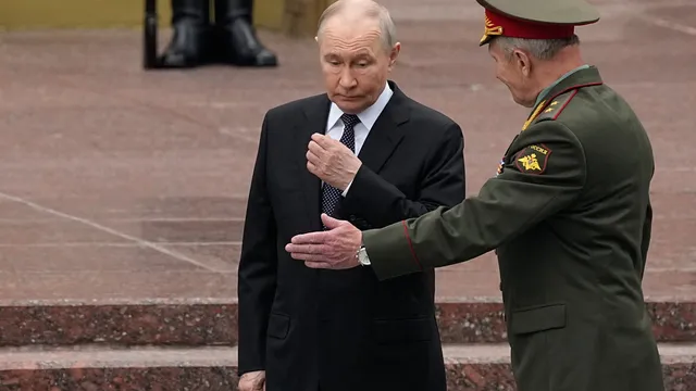 Русия разширява набора: Путин пусна в армията осъдени за бандитизъм и контрабанда