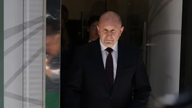 Румен Радев отива на летище Доброславци да види бъдещия индустриален парк