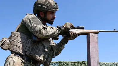 Колко чужденци воюват за Украйна? Киев разкри актуалните данни