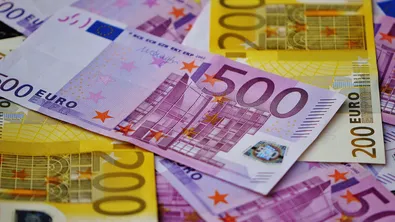 От 8 август цените в магазините стават само в евро