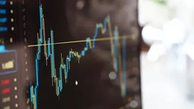 Златото скочи с над 5% за седмица