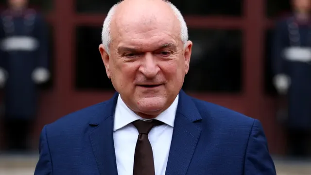 Главчев, като председател на Сметната палата, проверява сам себе си в бившата роля на премиер