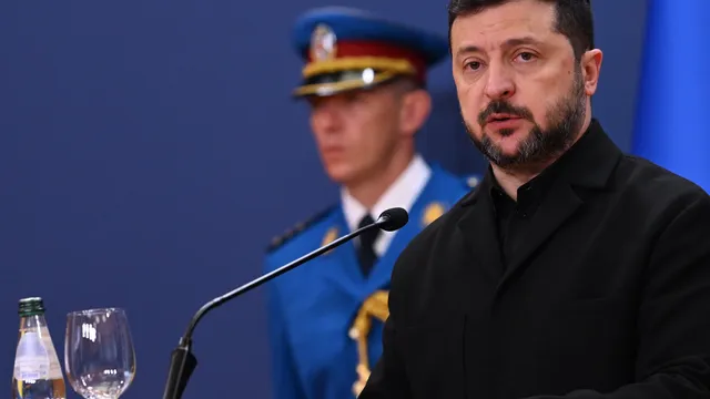 Зеленски: САЩ ще ни доставят ракети "Пейтриът" всеки месец