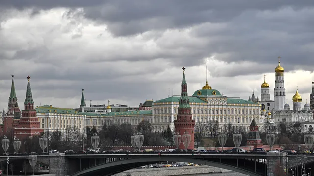 Русия създава свой „Старлинк“, започва с 300 спътника в орбита