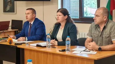 Кризисният щаб в Трявна: Няма опасност за населението след взрива в склада за боеприпаси