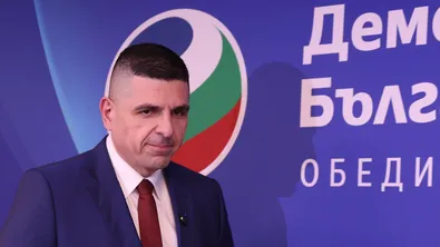 ДБ: Радев разделя нацията, обвини опозицията за убийството в Пловдив