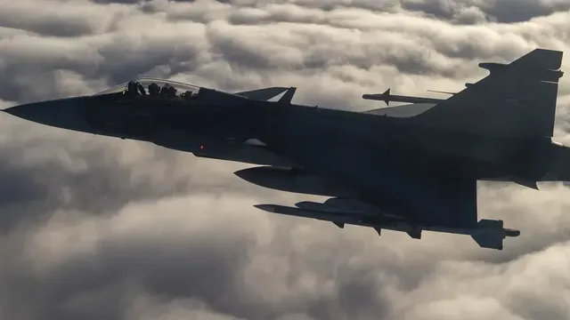 Турски F-16 се разби по време на тренировъчен полет