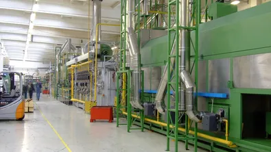 Българското индустриално производство спада с 2,6% за година