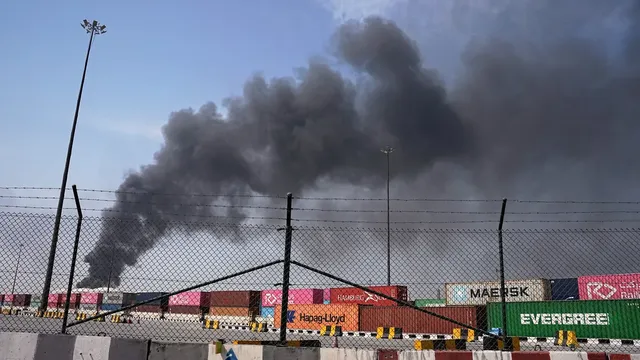 Дрон падна и се взриви в Румъния, властите задействаха въздушна тревога