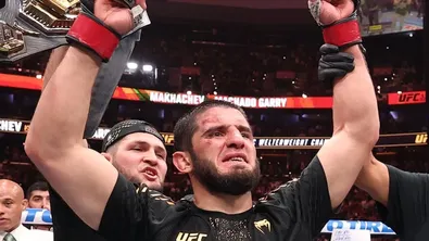 История в UFC: Ислам Махачев записа 17-а поредна победа