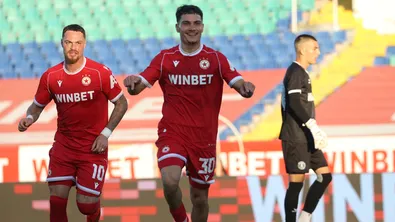 ЦСКА отвя Ботев Враца насред София