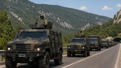 Италиански военни конвои влизат в България, насочват се към „Ново село“