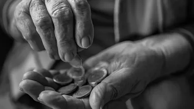 Разходите за пенсия се увеличават с  10,2 %