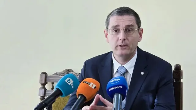 Кой е Владимир Николов – прокурорът, който се опълчи на Сарафов, а сега е номиниран за ВСС?