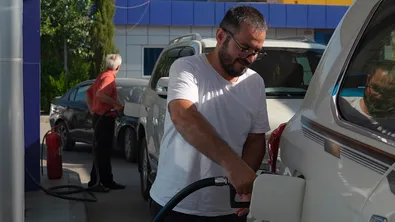Въпреки държавната отстъпка, горивата в Италия отчетоха лек ръст