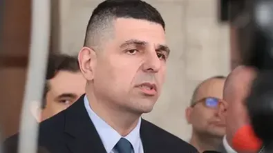 ДБ: Хора, свързвани с Пеевски и Орлин Алексиев, подготвят новото ръководство на ББР