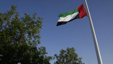 Иран изстреля две балистични ракети към ОАЕ