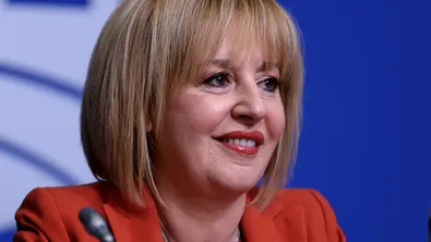 Манолова призова столичани да проверят изравнителните си сметки за парно