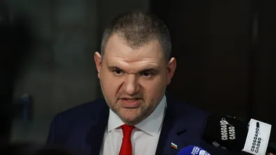 адв. Кашъмов за акцията на прокуратурата срещу ГДБОП: Виждаме дългата ръка на Пеевски