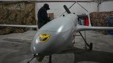 Боен дрон изплува на турски плаж край Истанбул, властите отцепиха района