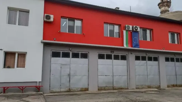 Потушиха пожара край Дупница, няма отклонения в чистотата на въздуха