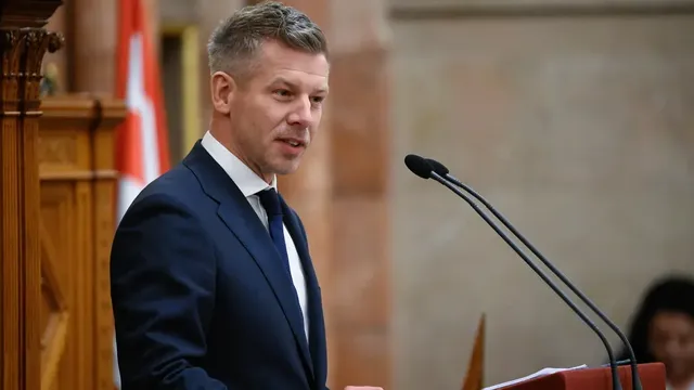 Унгария възстановява работата на АЕЦ „Пакш“
