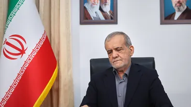 Иранският президент: Страната ни преминава през „много трудности“