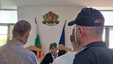 Лидерът на „Кръв и чест“ иска свобода, обжалва задържането си
