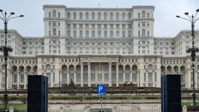 Румъния прекъсва ваканцията на парламента заради милиарди евро по НПВУ